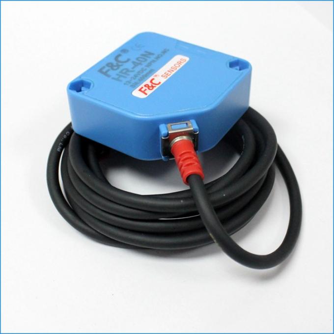 12Volt 4ワイヤー反射光電センサー スイッチPNPは正方形Sensor.jpgを拡散させます